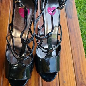 COPY - bebe (b2) High heels